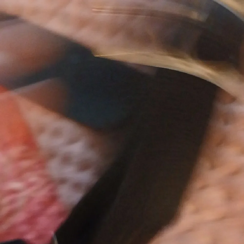 GUCCI Black Men's Messenger Bag - Picture 4 of 10